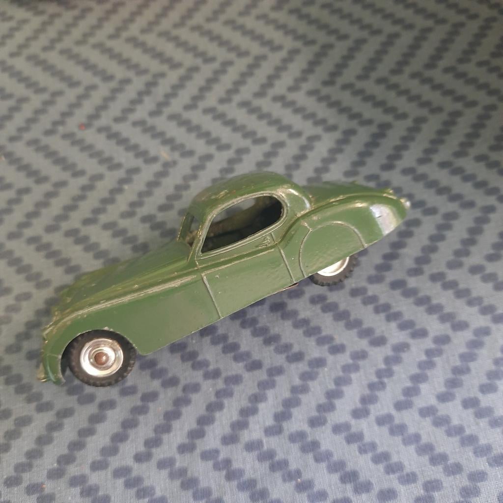 DINKY TOYS UK nr. 157 : JAGUAR XK120 * VINTAGE * ZEER MOOI*, Ophalen, Gebruikt, Auto, Dinky Toys