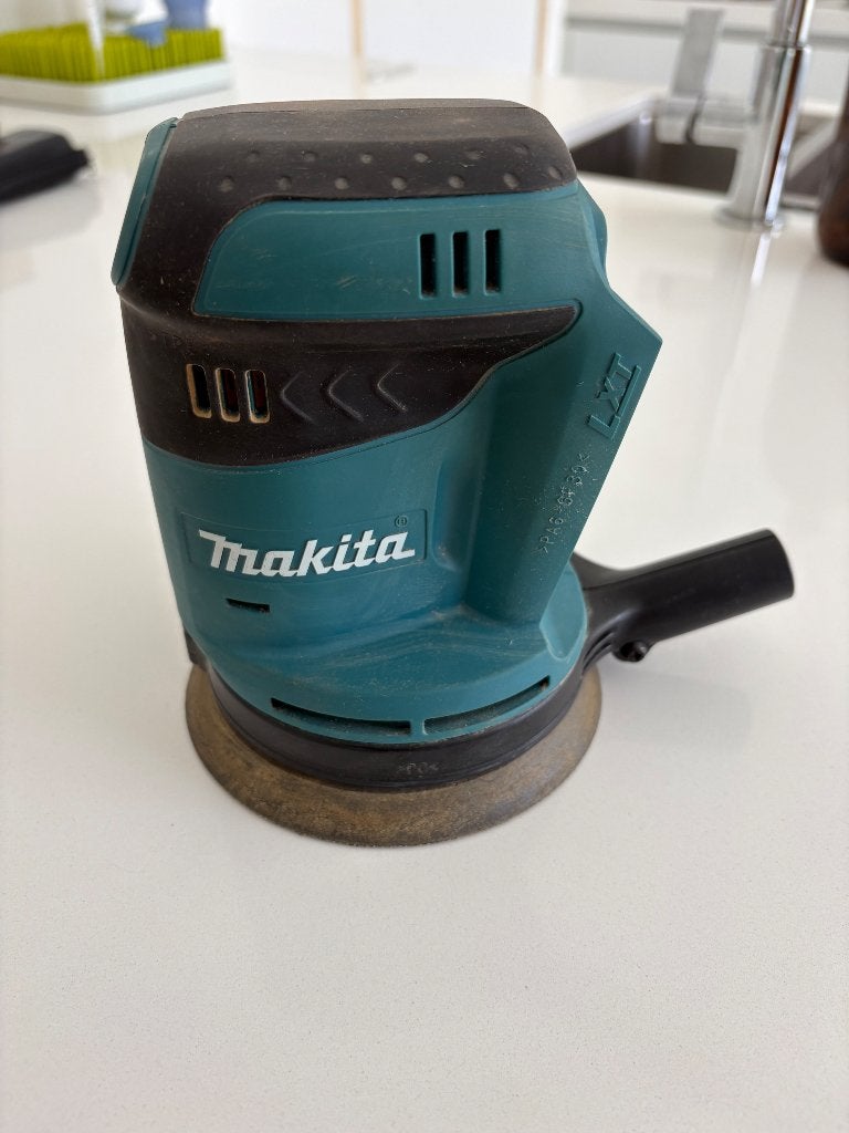Makita schuurmachine (DBO180), Ophalen, Gebruikt, Excentrische schuurmachine