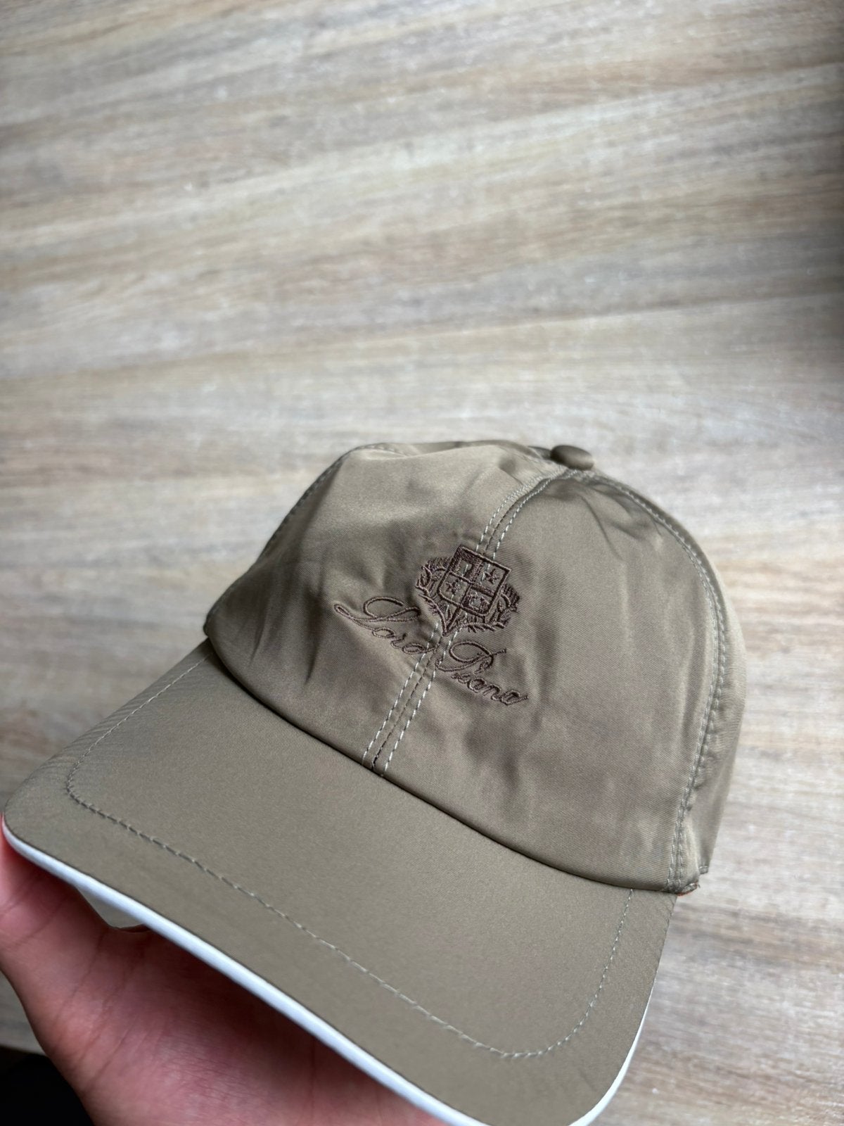 Loro Piana kaki pet, Ophalen of Verzenden, Zo goed als nieuw, One size fits all, Pet
