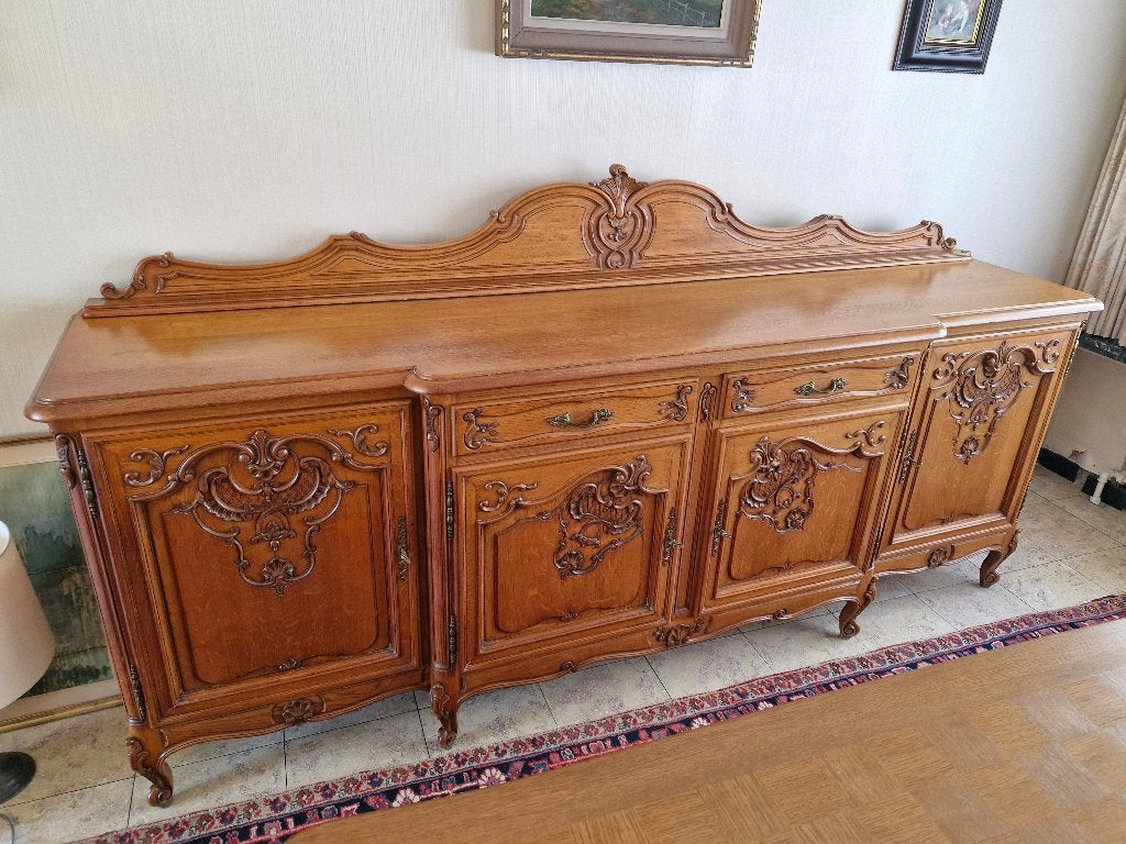 Buffet — chêne massif, style Louis XV - riche sculpture, Maison & Meubles, Lodewijk XV, 200 cm ou plus, Enlèvement, Utilisé