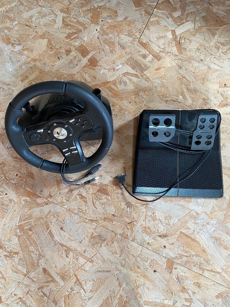 Gamen - race stuur, Ophalen, Gebruikt, Logitech