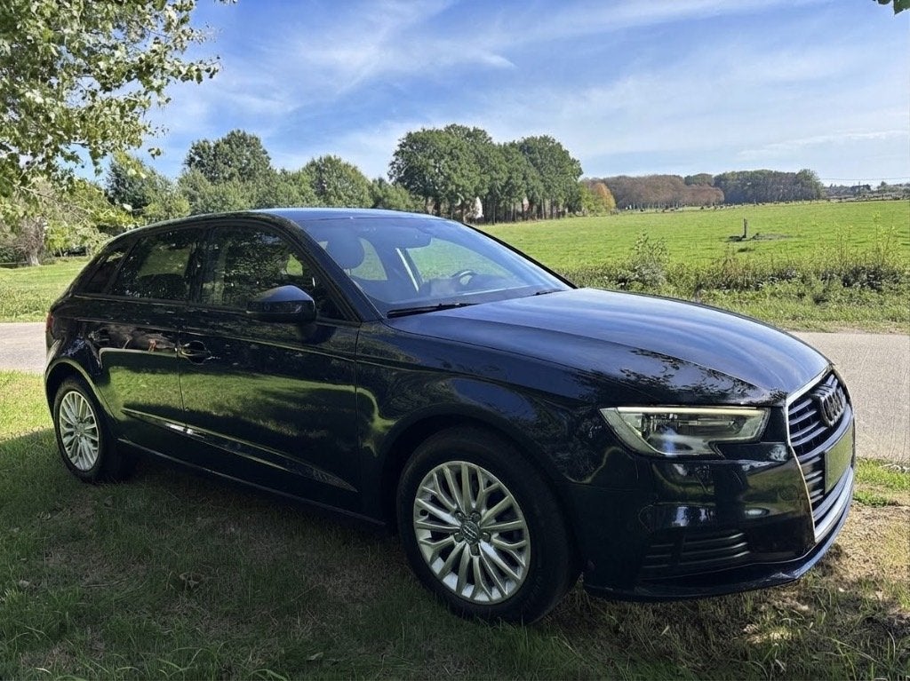 Audi a3 1.4 tfsi 150pk !57000km!, Autos, Achat, Boîte manuelle, Entretenue par le concessionnaire, Noir