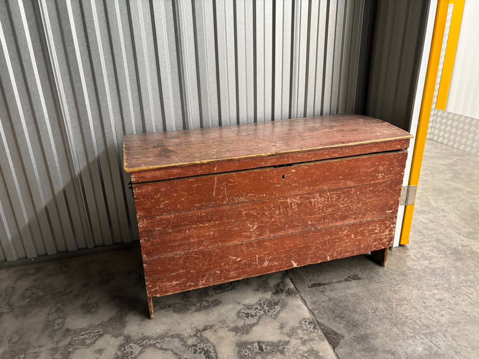Houten kist, Enlèvement, Utilisé