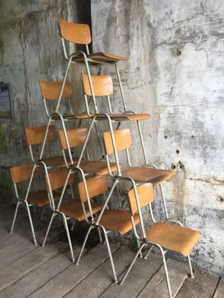 Chaise de cantine industrielle RAW |  148 en stock, Maison & Meubles, Chaises, Enlèvement ou Envoi, Brun, Industriële kantinestoel