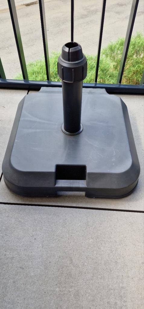 Zware parasolvoet met wieltjes, Tuin en Terras, Ophalen, Parasolvoet
