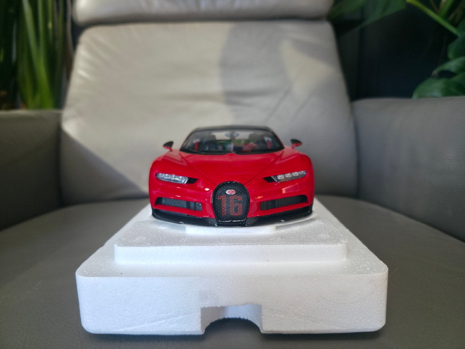 AUTOart 70996 - Bugatti Chiron Sport rouge italien 1/18, Enlèvement ou Envoi, Neuf, Voiture, Autres marques
