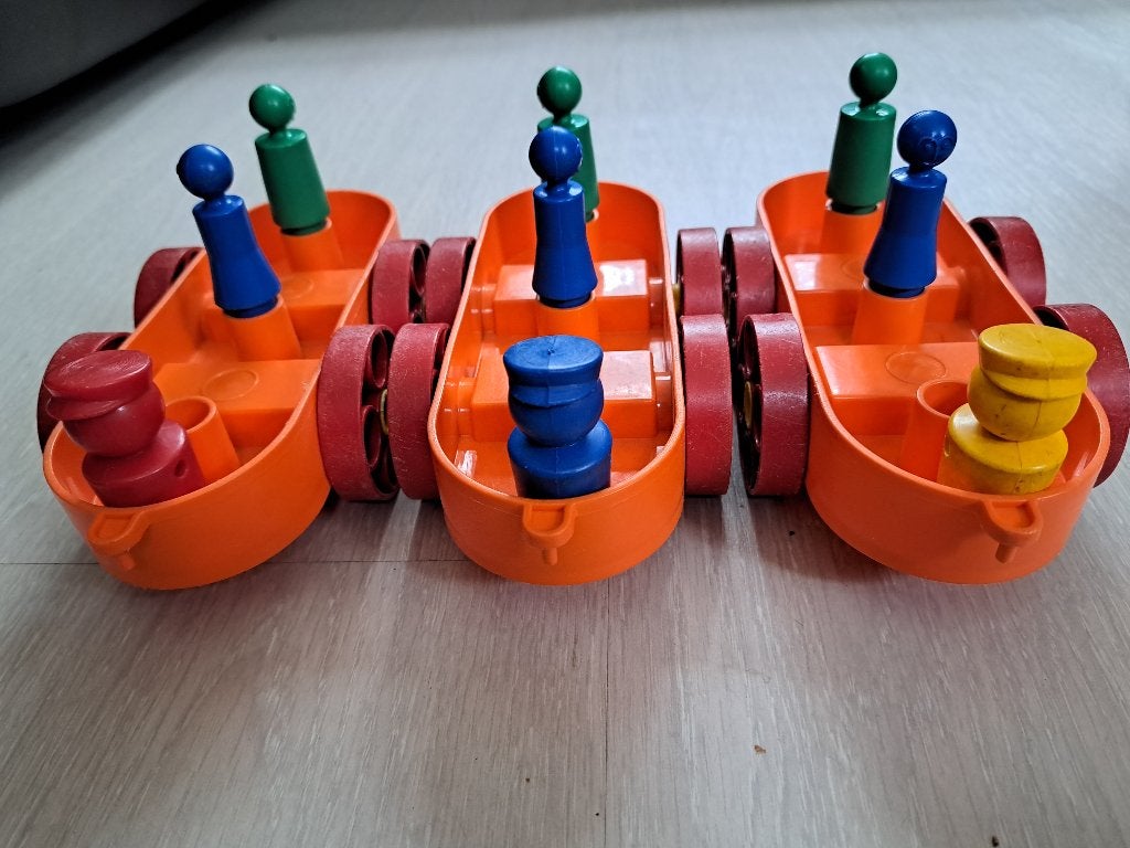 Tupperware speelgoedtrein, Ophalen, Gebruikt, Duw- of Trekspeelgoed