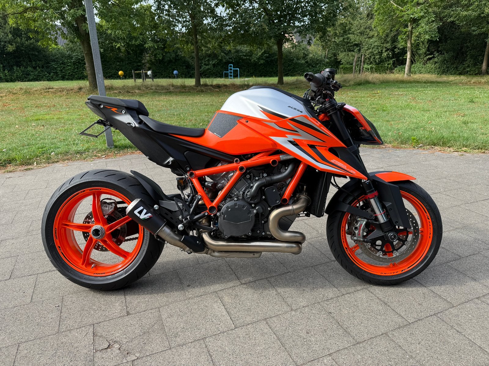 KTM Superduke 1290R - 6/2022 - 5888km - Pack tech - Garantie, Permis Moto A, Occasion, Plus de 35 kW, Poignées chauffantes