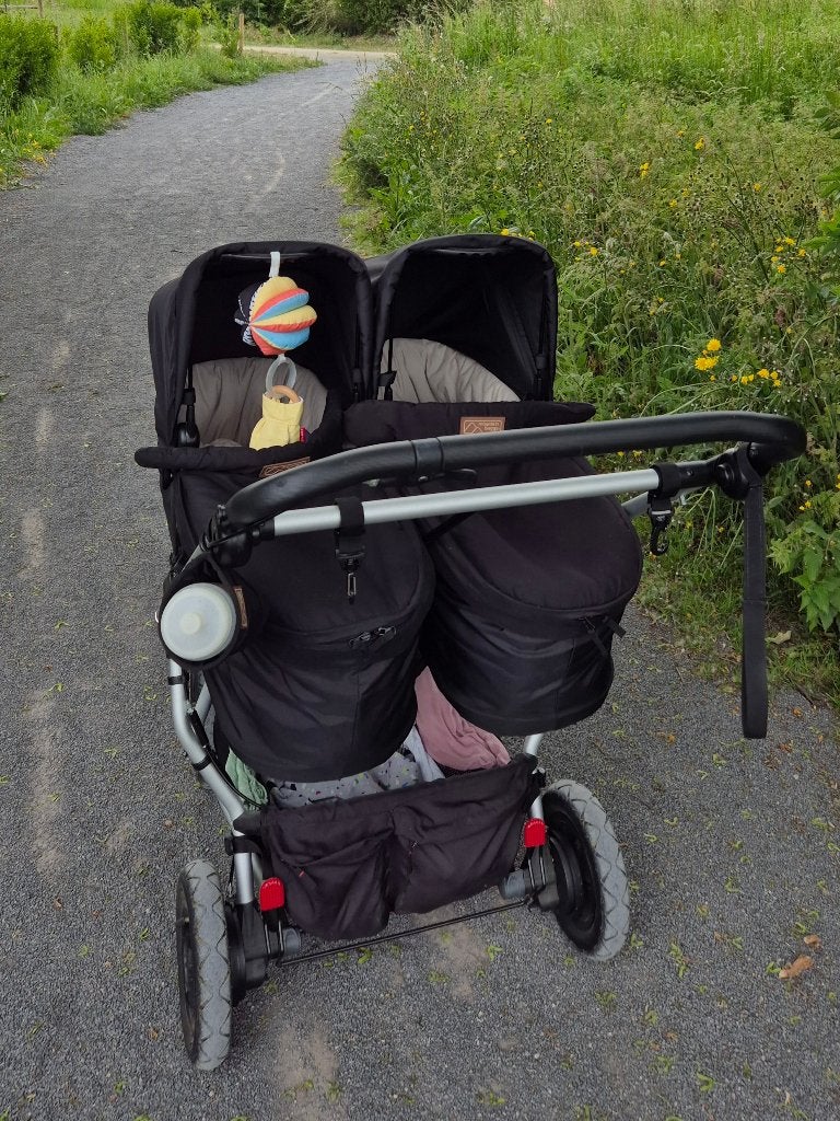 Carrycot Plus voor Mountain Buggy Duet - 2 beschikbaar, Kinderen en Baby's, Tweelingen en Meerlingen, Ophalen, Gebruikt, Kinderwagen of Buggy