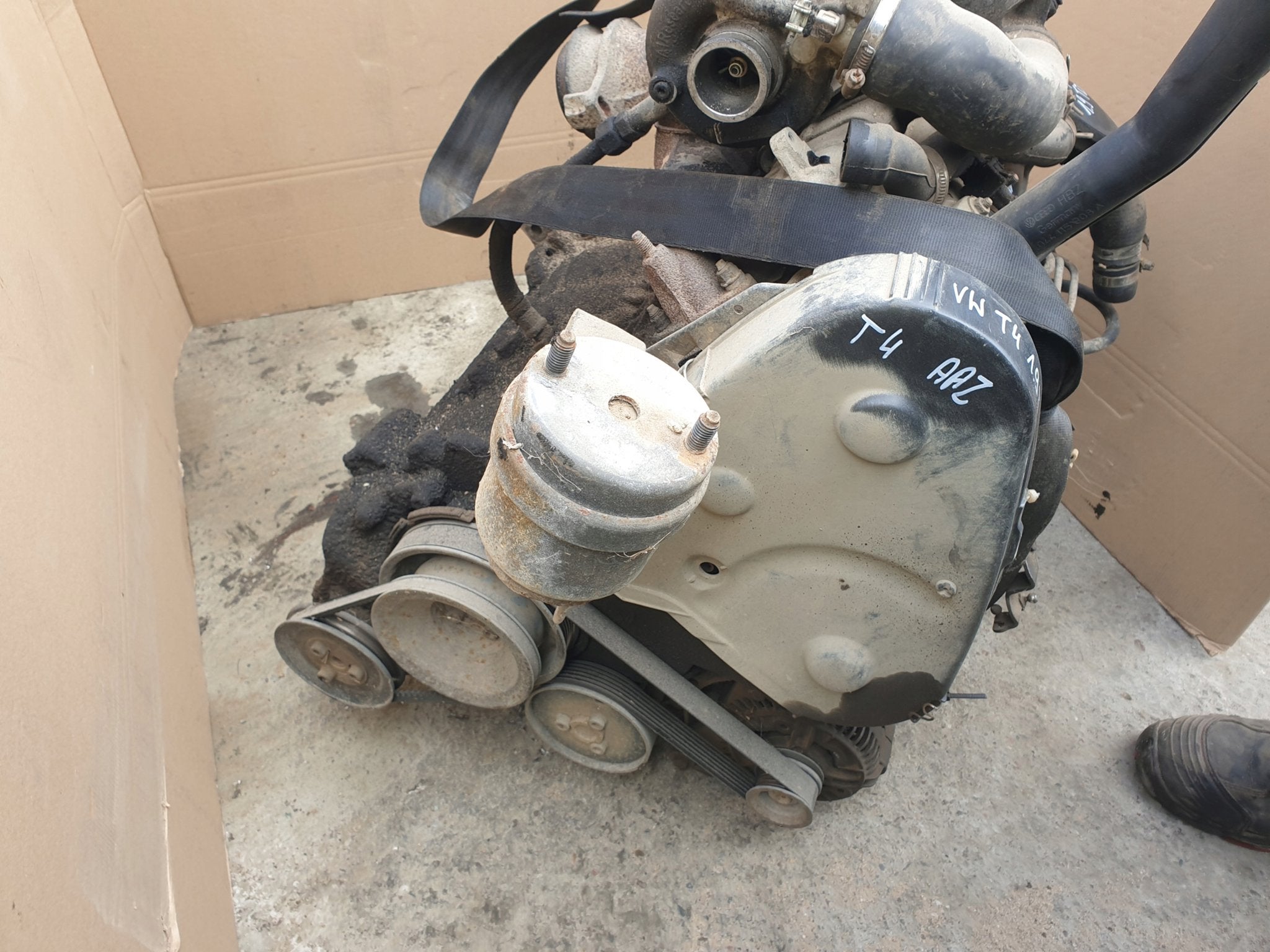 Moteur AAZ Complet VENTO PASSAT 80 AUDI TOLEDO CORDOBA GOLF, Envoi, Utilisé, Daihatsu