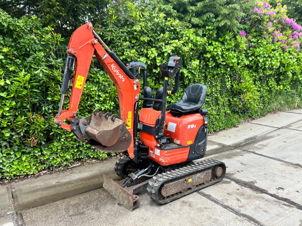 Minigraver Kubota U10 Side Lever (750 draaiuren), Ophalen, Graafmachine