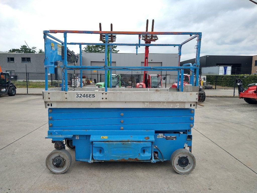 Schaarhoogwerker JLG 3246 ES (286), Bricolage & Construction, Treuils et Palans, Utilisé, Électrique, Enlèvement