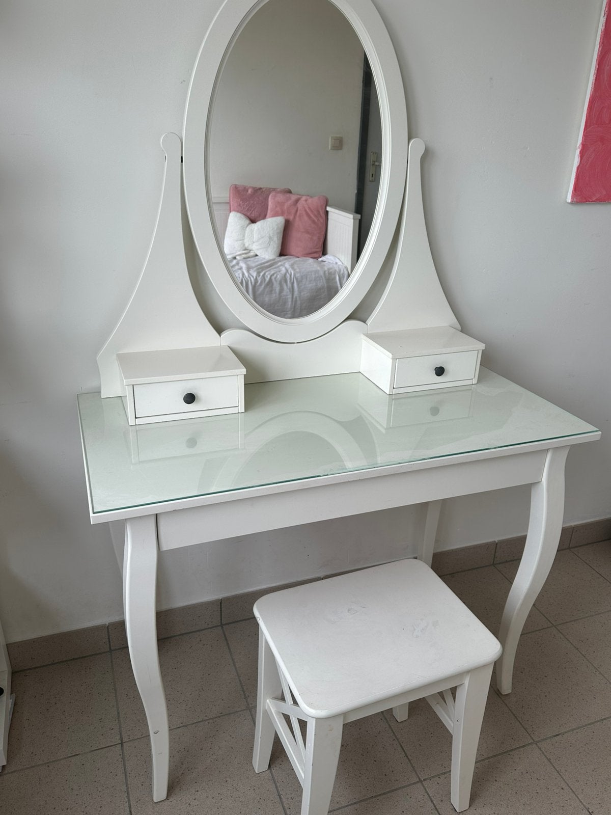 Witte kaptafel met spiegel en krukje gebruikt, Huis en Inrichting, Ophalen of Verzenden, Zo goed als nieuw, Glas