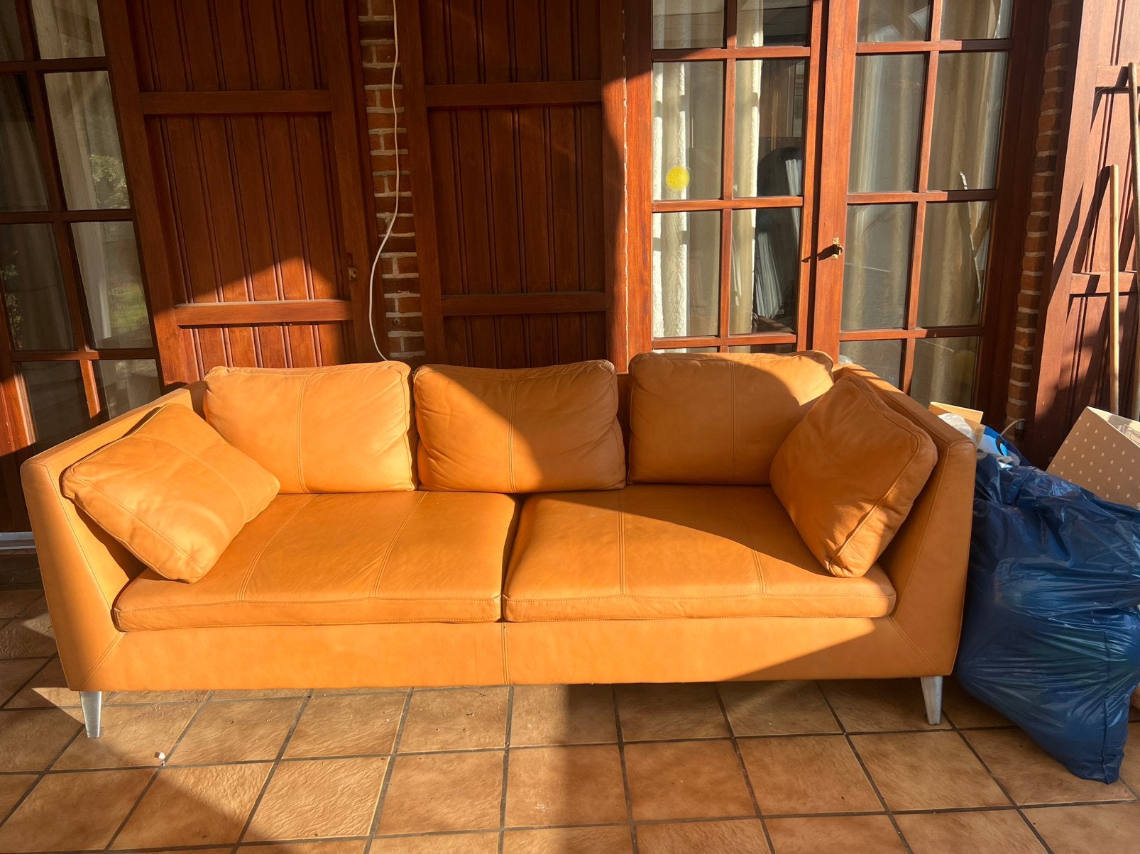 IKEA STOCKHOLM 3-zitsbank – Echt leder – Cognac, Ophalen, Zo goed als nieuw