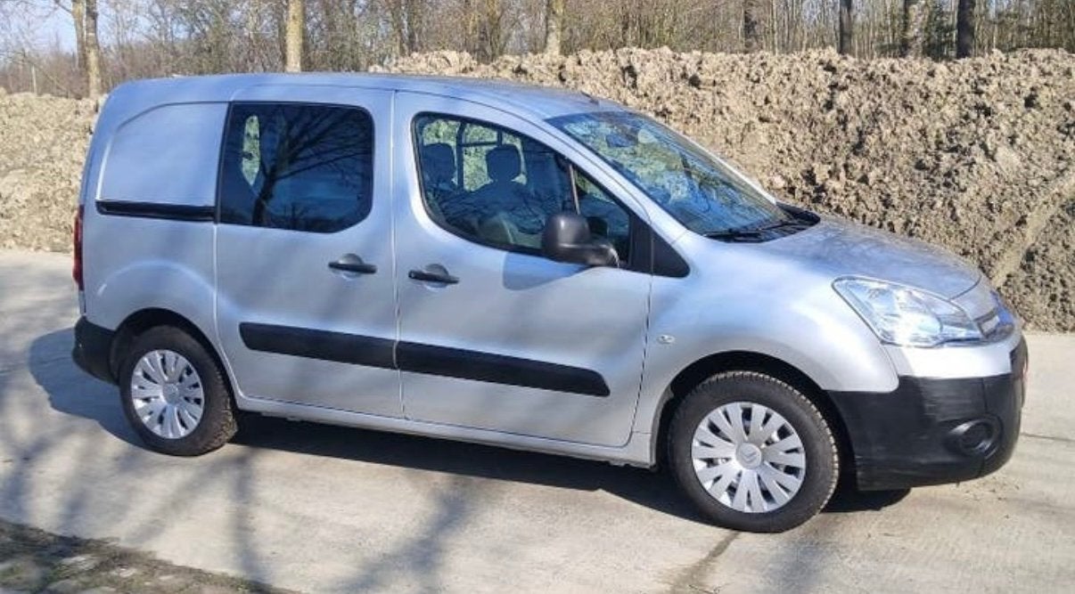 Citroen Berlingo 1.6 HDI *130.000 Km*2015*K.+Carpass*PROPER*, Auto's, Euro 5, Berlingo, Particulier, 1560 cc