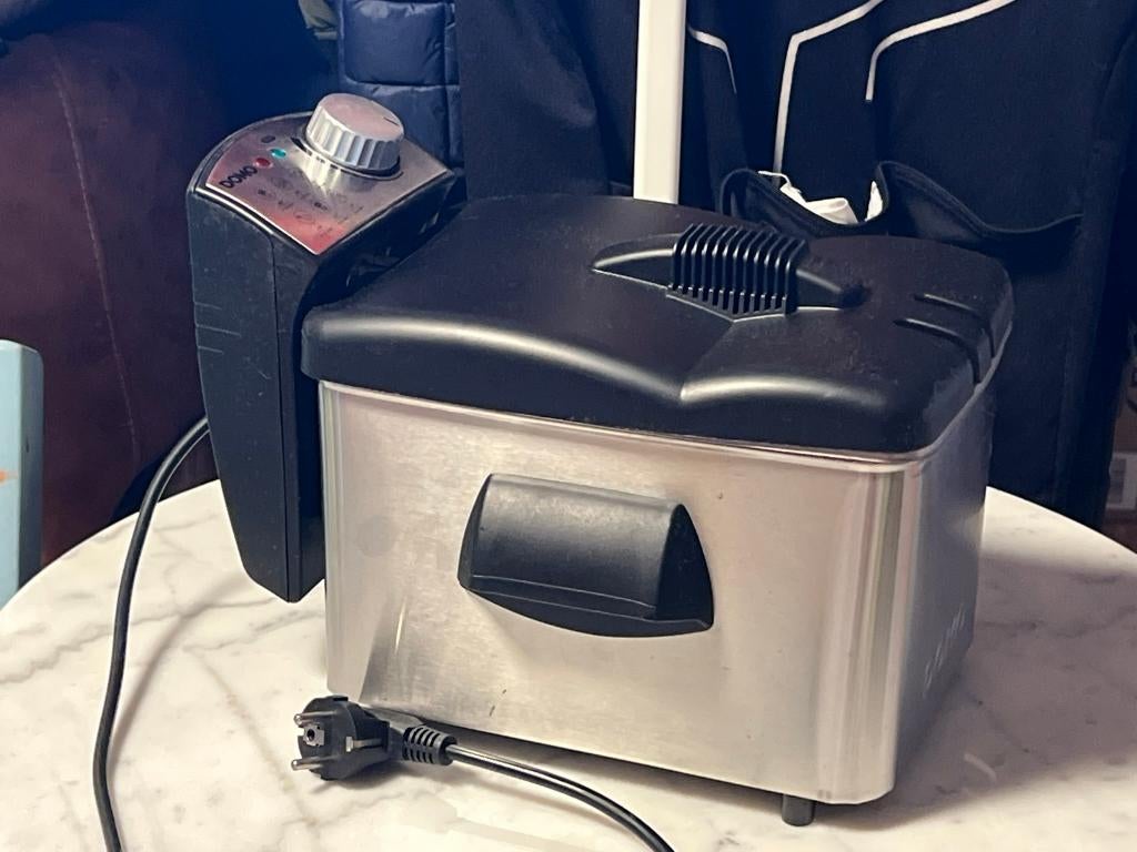 Frietketel van Domo, 2 à 3 litres, Enlèvement, Utilisé, Pan intérieur amovible