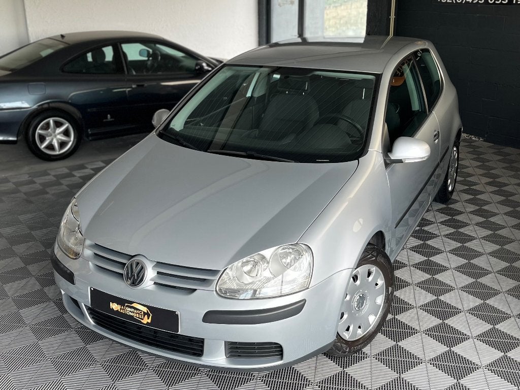 Volkswagen Golf 1.4i CT OK Car-Pass, Voorwielaandrijving, Stof, 4 cilinders, https://public.car-pass.be/vhr/9185c853-2350-4476-a1e2-01c02b1ca20b?lang=fr