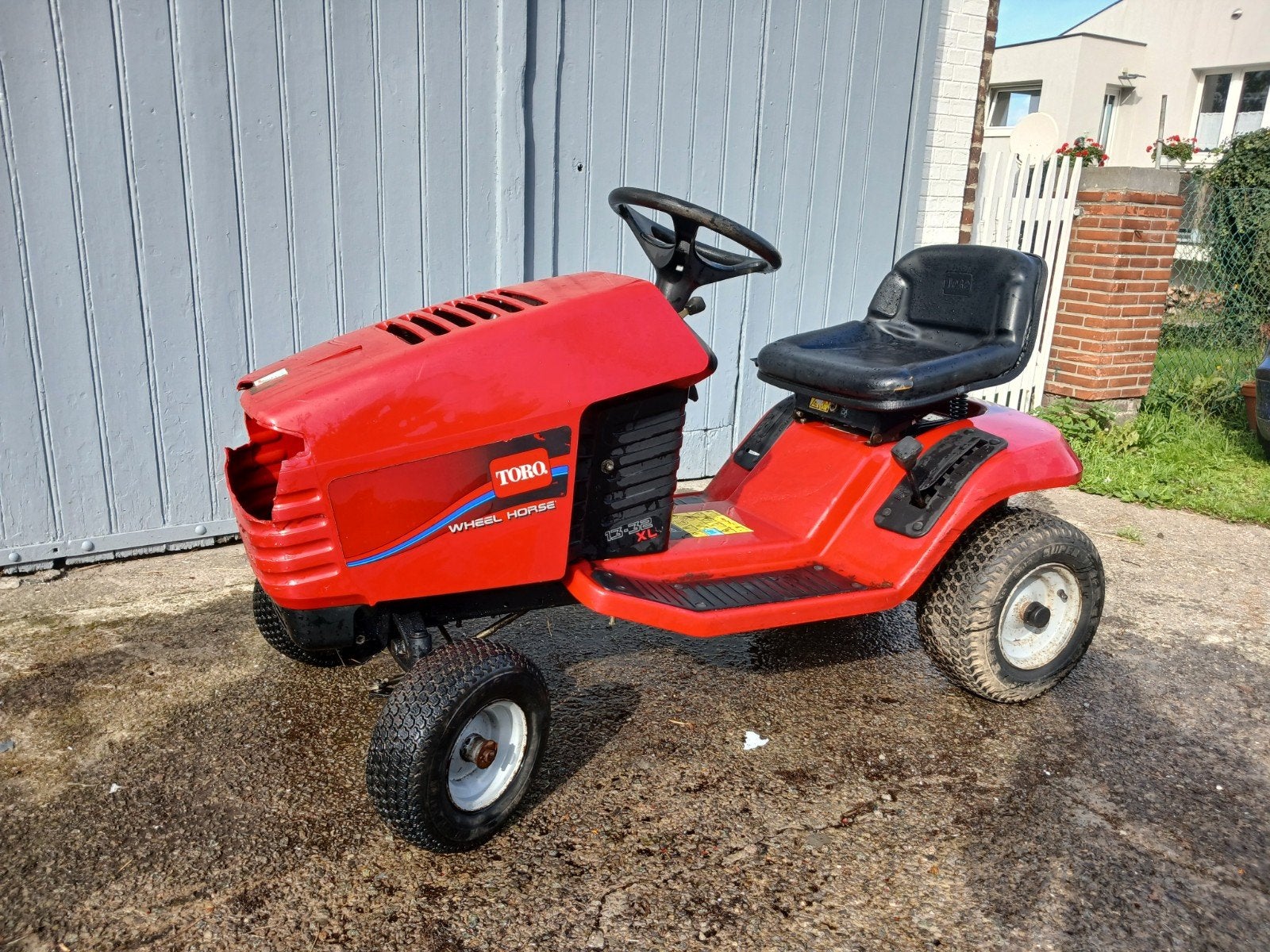 Tracteur Toro Moteur Briggs&Stratton, Enlèvement, Utilisé, Toro