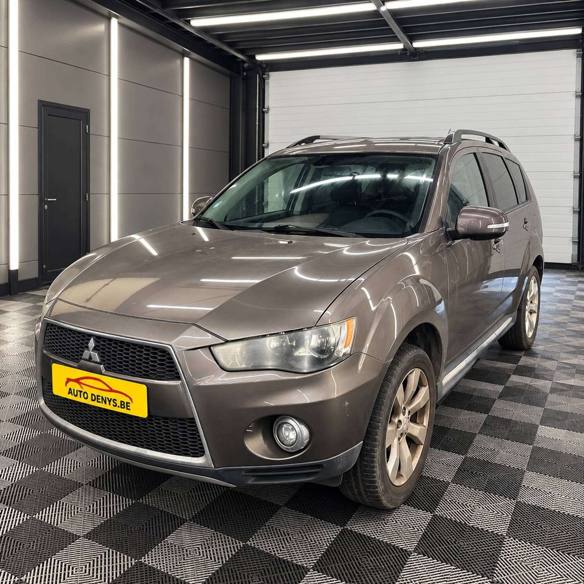 Mitsubishi Outlander 2.2 DI-D bj. 2012 214.942km lichte vrac, Auto's, Euro 5, 4 cilinders, Bedrijf, Overige carrosserie