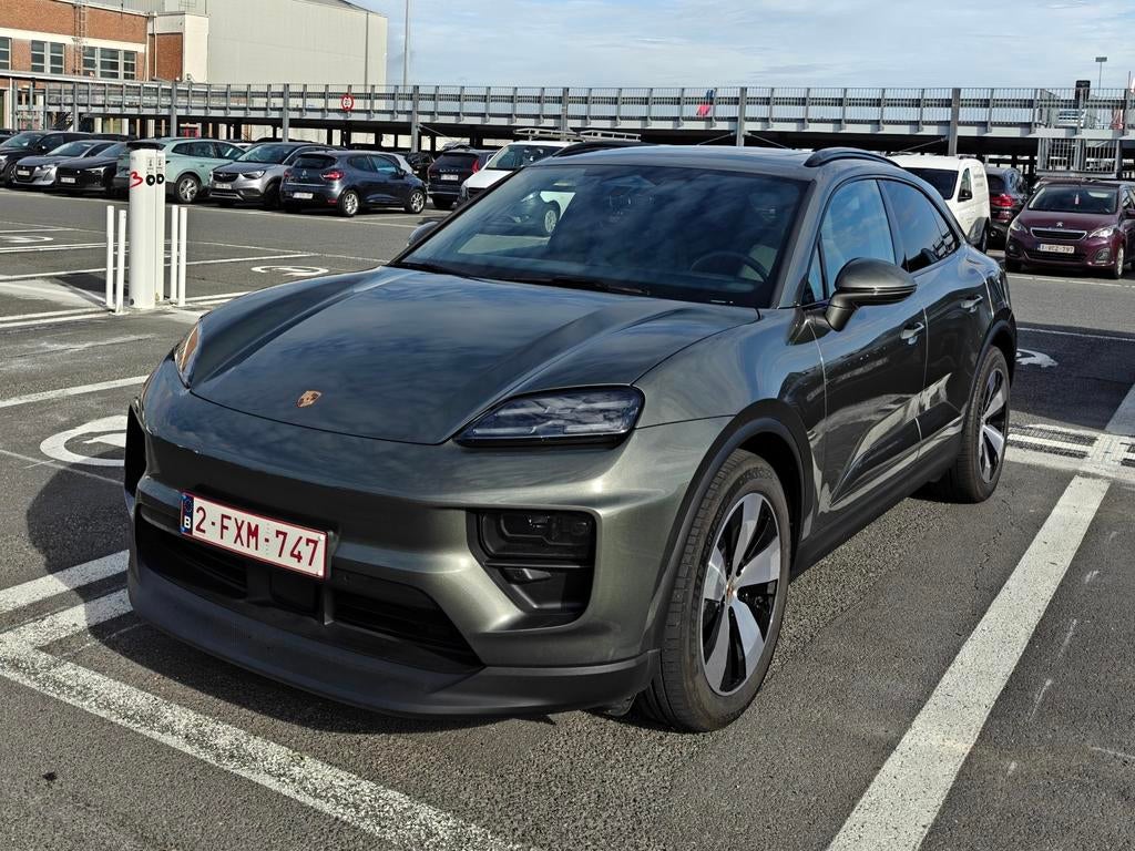 Leasing over te nemen - Porsche Macan 4 EV, Auto's, Automaat, Parkeerassistent, Euro 6, Leder