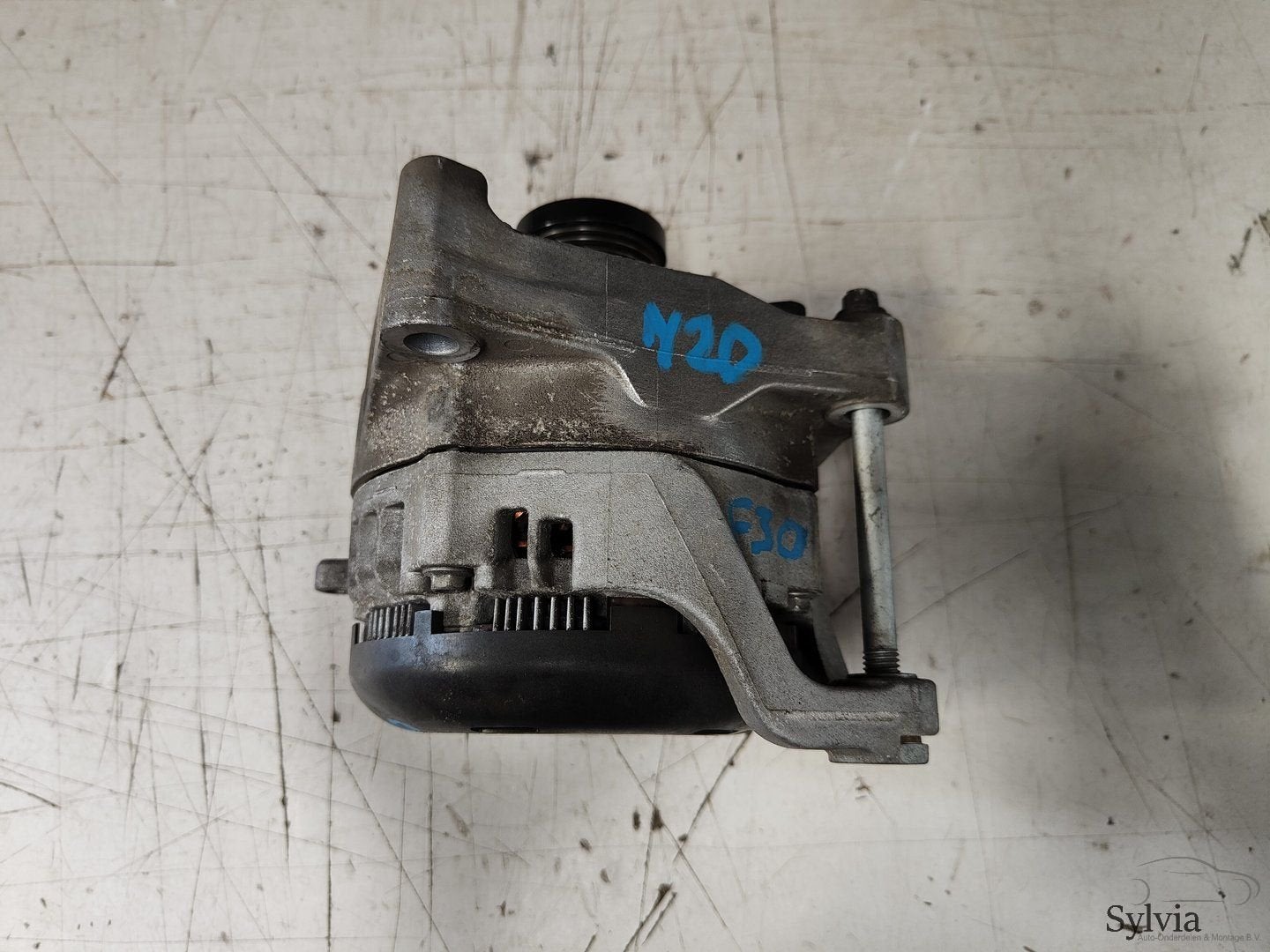 Dynamo 170AH Denso BMW 1 / 3 Serie F20 F30 N20  104210-6393, Autos : Pièces & Accessoires, Moteurs & Accessoires, BMW, Utilisé
