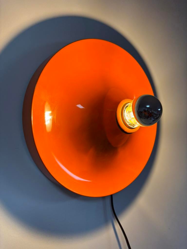 oranje wandlamp stijl les Arcs  Charlotte Perriand, jaren 70, Enlèvement ou Envoi, Comme neuf