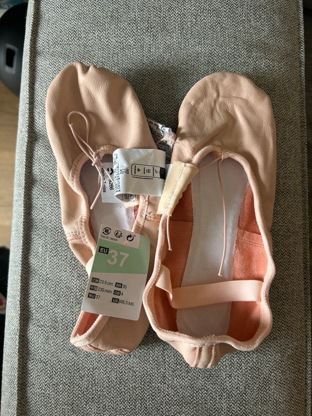 Ballet sloefjes - niet gedragen, Sport en Fitness, Ophalen, Nieuw, Schoenen