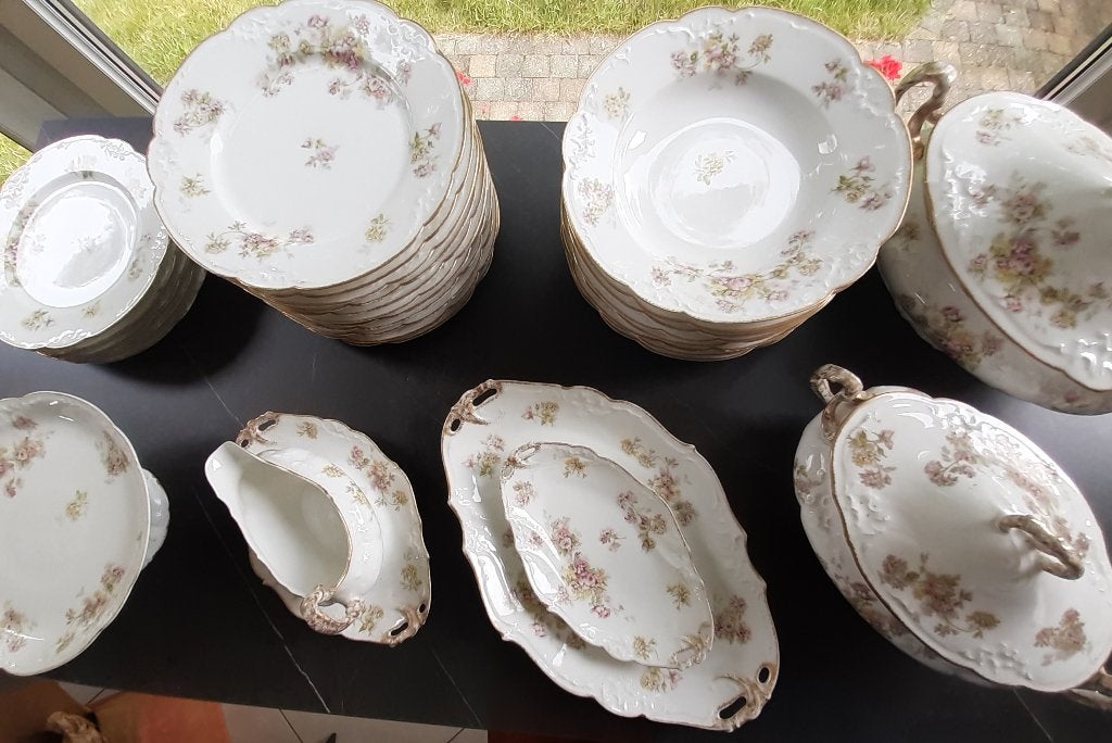 Service porcelaine de Limoges (Vermeiren-Coche 1869-1900), Enlèvement