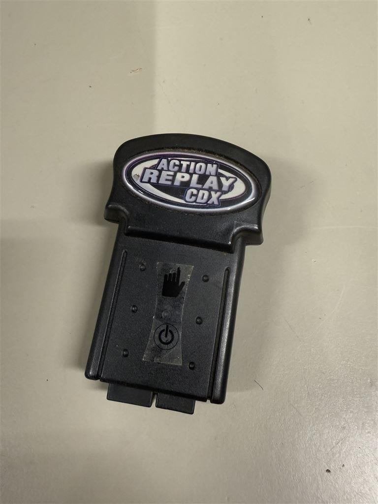 SEGA Dreamcast Action Replay CDX card, Games en Spelcomputers, Games | Sega, Ophalen of Verzenden, Zo goed als nieuw