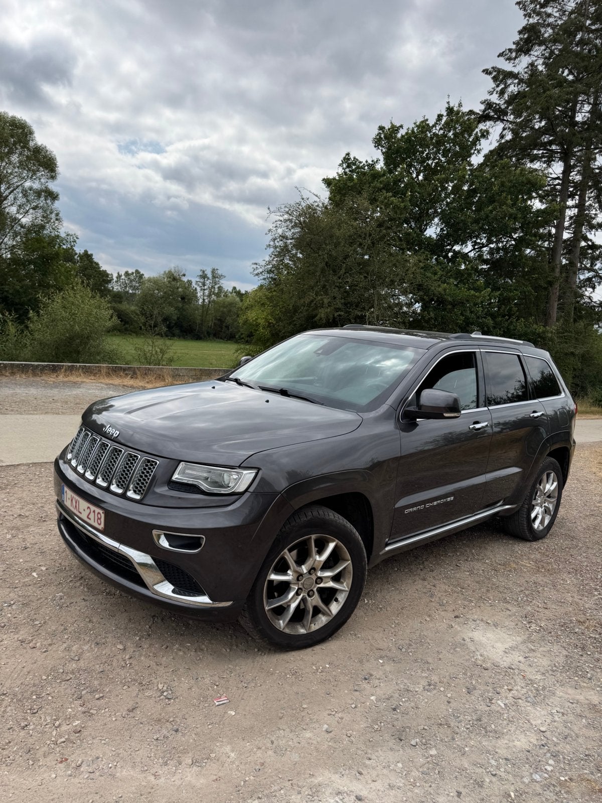 Grande cherokee, Autos, Argent ou Gris, Achat, Entretenue par le concessionnaire, Noir