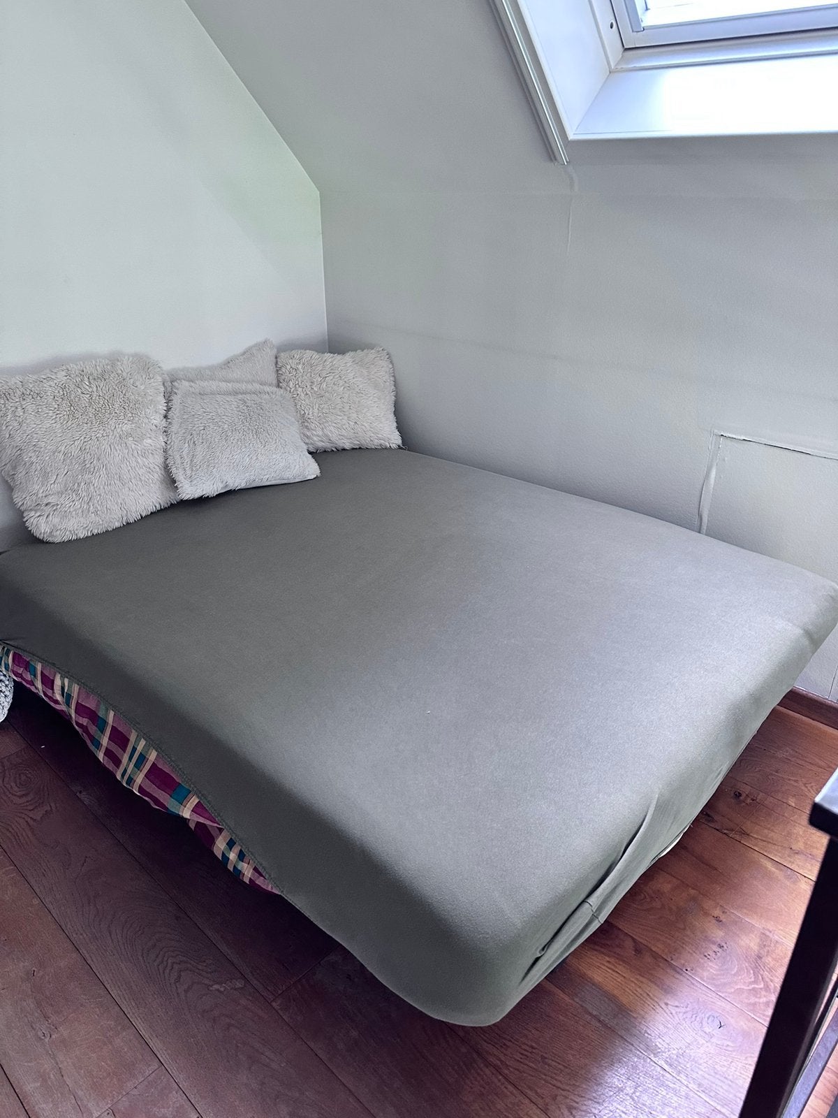 Zetelbed, Huis en Inrichting, Slaapkamer | Slaapbanken, Ophalen, Tweepersoons, 140 cm, Zo goed als nieuw