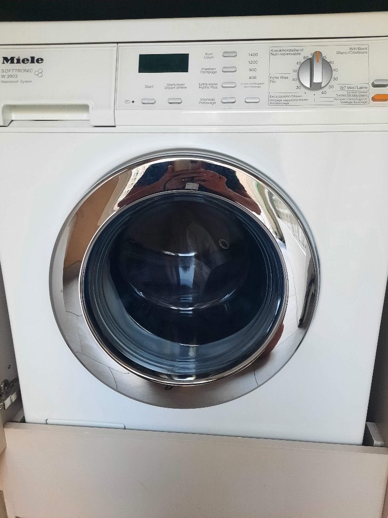 Machine a laver, Ophalen, 1200 tot 1600 toeren, Gebruikt, 8 tot 10 kg