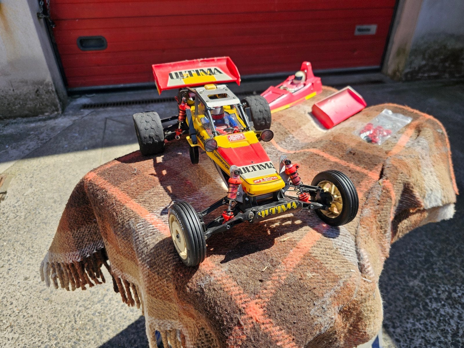 rc kyosho ultima mk1, Enlèvement ou Envoi