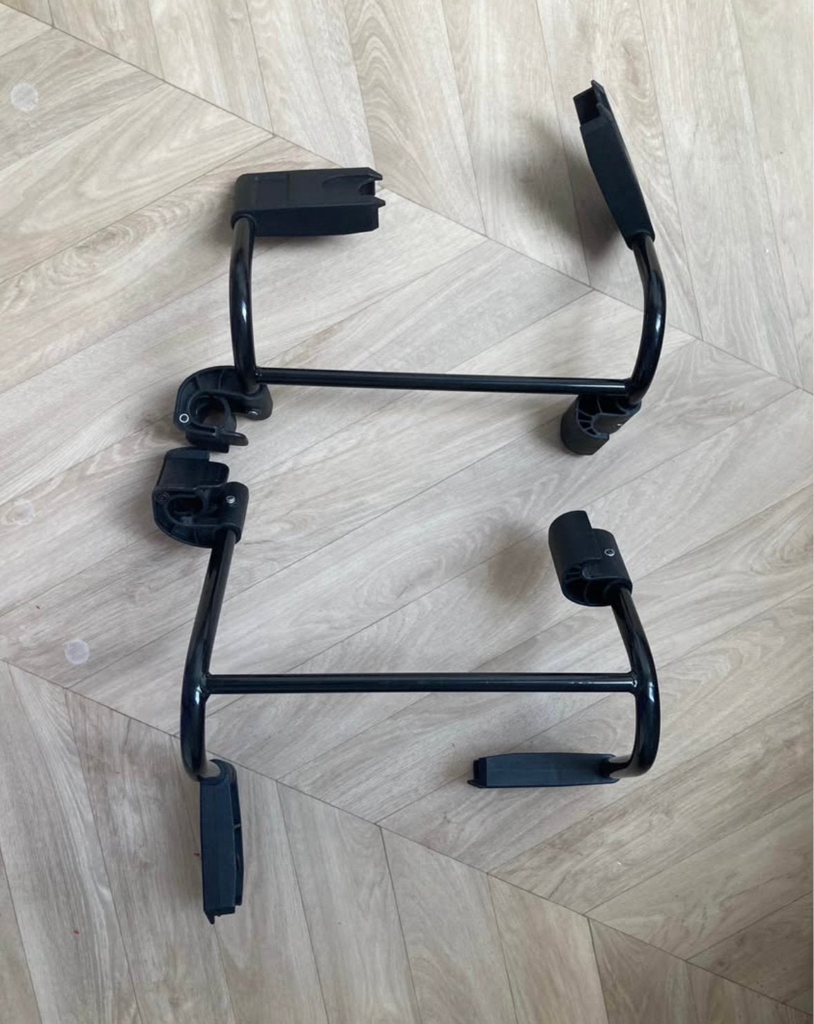 Mountain buggy duet autostoel adapter, Ophalen, Zo goed als nieuw