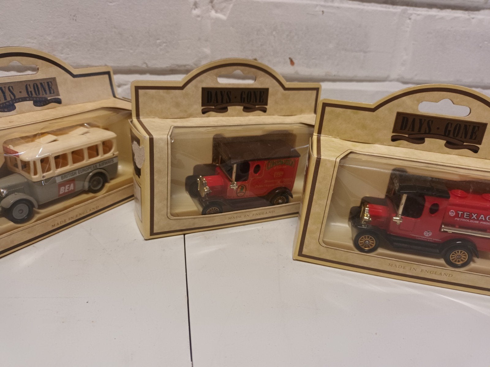 3 vintage Lledo Days Gone modelauto´s, Hobby en Vrije tijd, Ophalen of Verzenden, ###, ###, ###