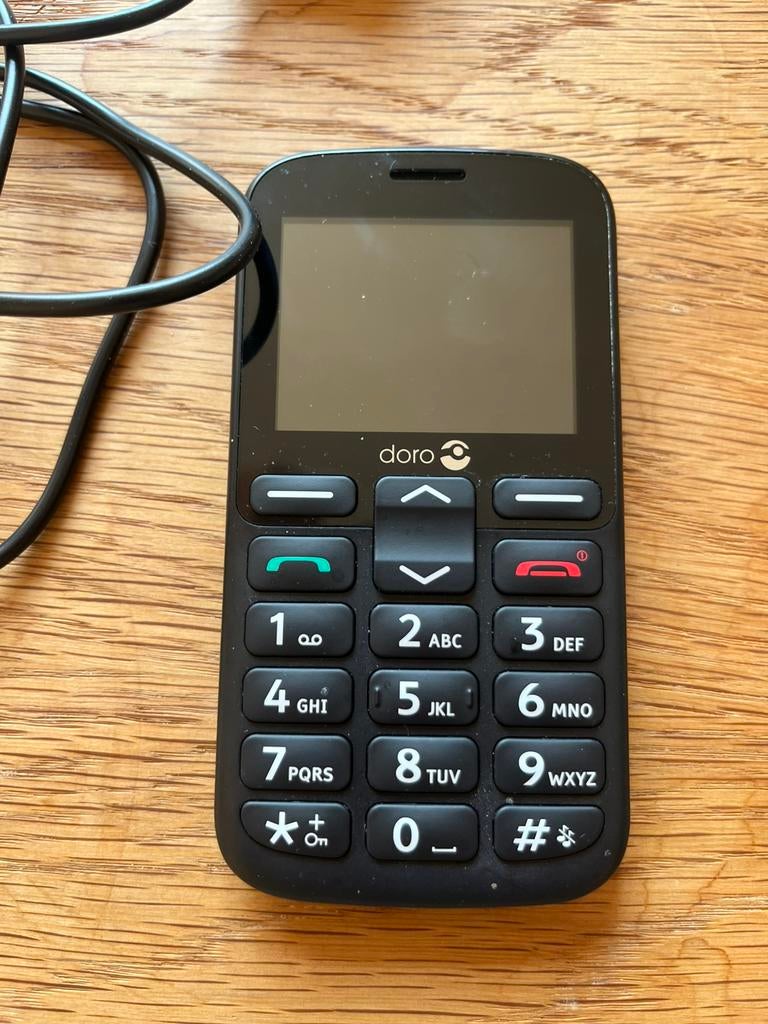 Verschillende gsm’s voor senioren, Ophalen, Zo goed als nieuw