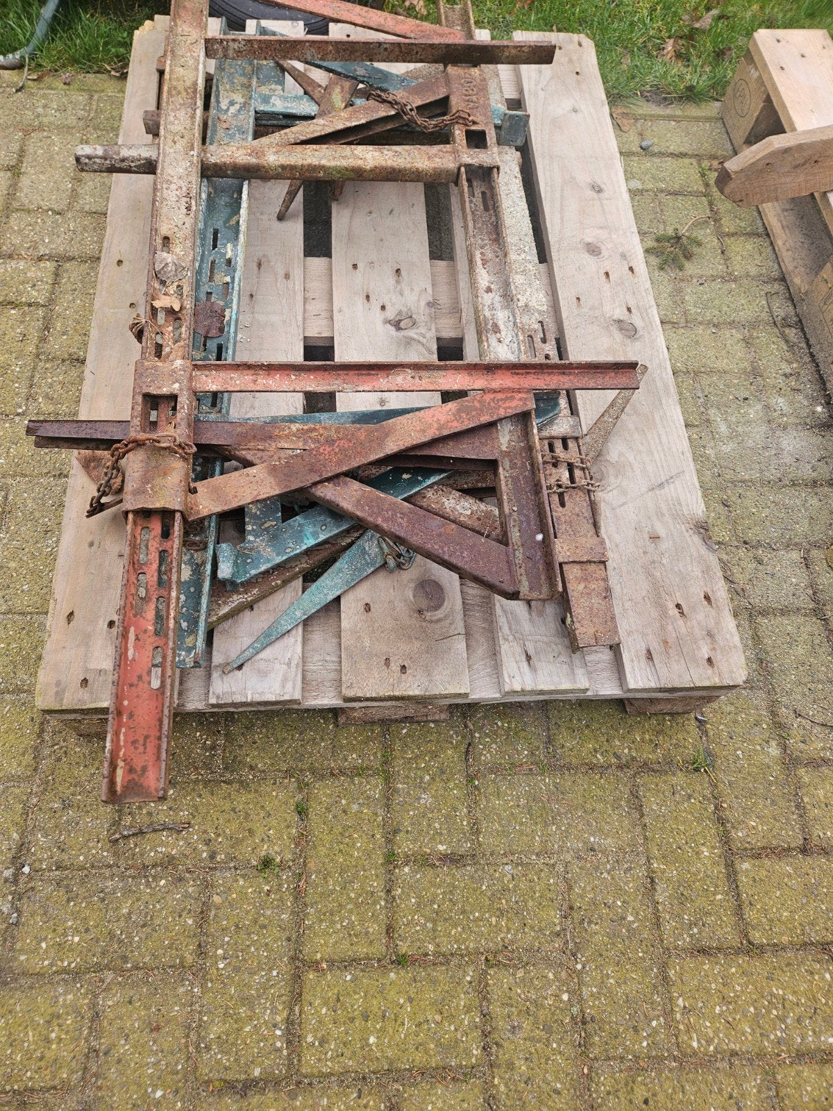 balkklemmen te koop, Ophalen