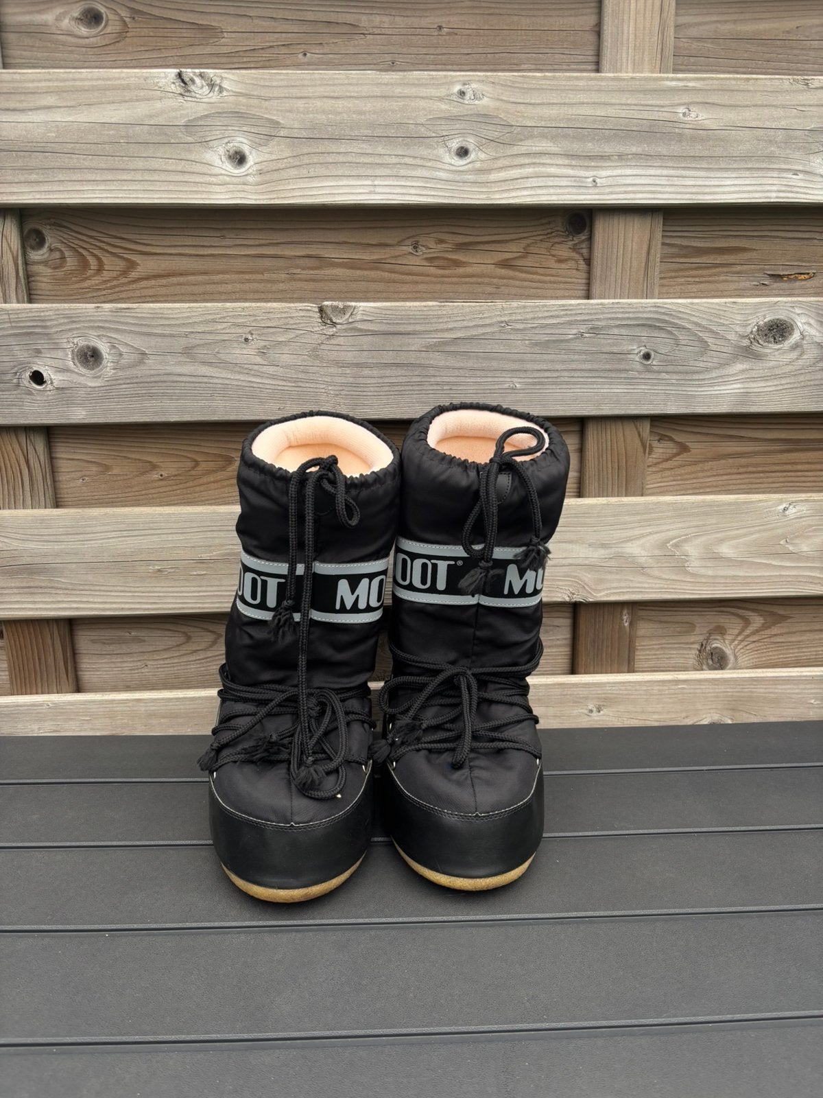 Moon Boots zwart, Snowboots, Zo goed als nieuw, Ski, Ophalen