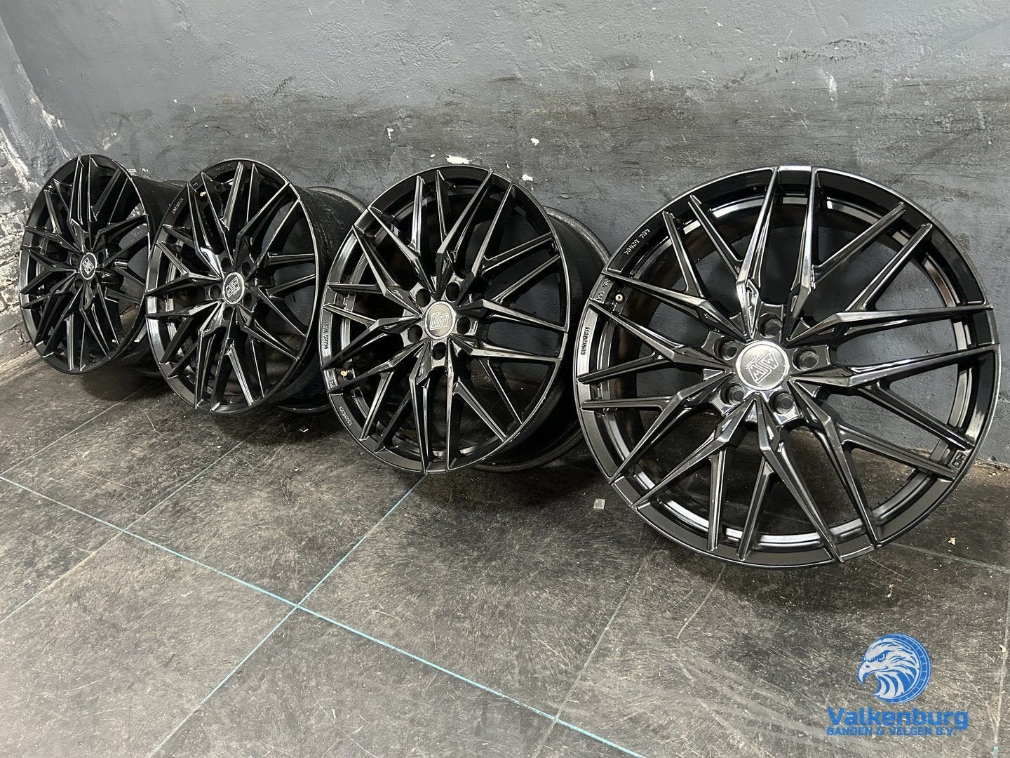 VAG VW Audi Mercedes BMW Seat Cupra OZ Racing 20 inch zwarte, Gebruikt, Velg(en), -, -