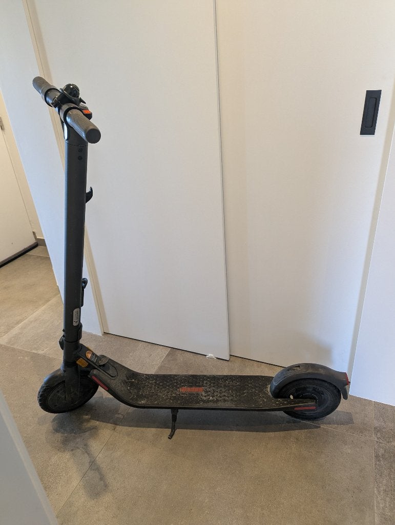 Elektrische step Segway Ninebot E25E, Fietsen en Brommers, Steps, Gebruikt, Elektrische step (E-scooter), Ophalen