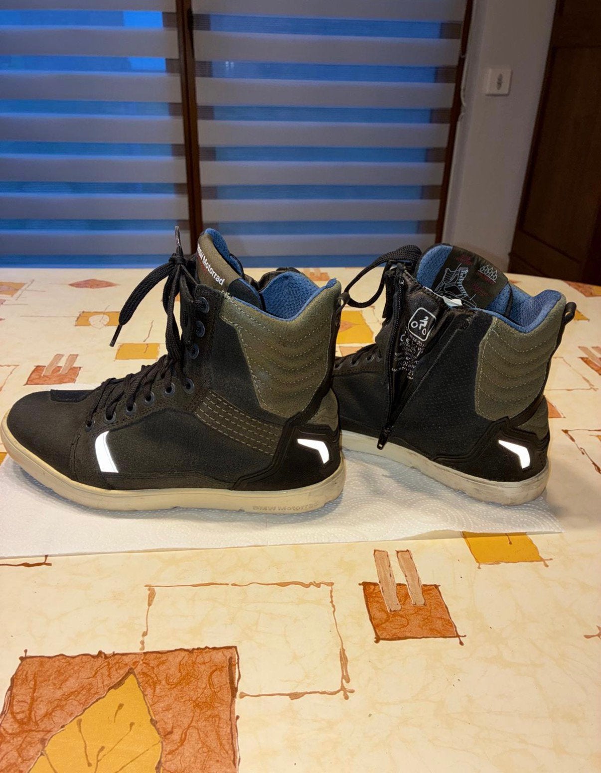 Chaussures moto BMW Motorrad – Pointure 42, Motos, Enlèvement ou Envoi