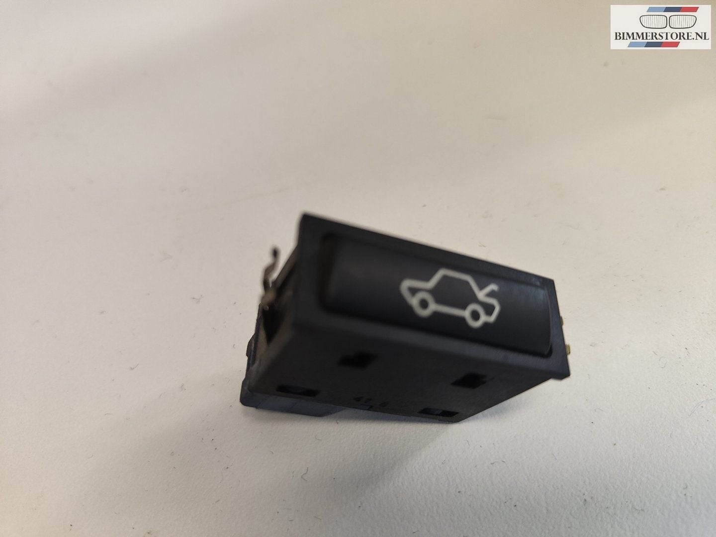 Achterklep schakelaar BMW 3 / 5 / 7 X5 Z4 serie E46 E39 E38, Auto-onderdelen, Dashboard en Schakelaars, Gebruikt, Ophalen of Verzenden
