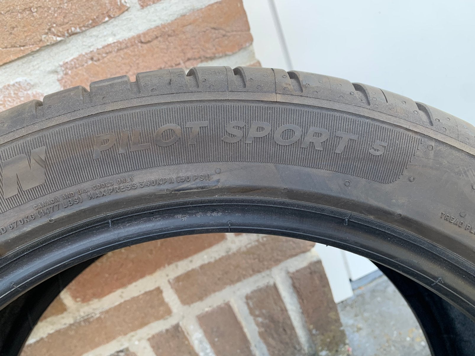Michelin Pilot Sport 5, Enlèvement