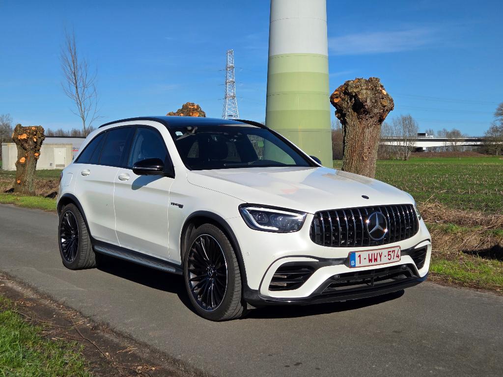 MERCEDES GLC63 AMG - LICHTE VRACHT - DEALER ONDERHOUDEN, Auto's, Automaat, Adaptive Cruise Control, 4000 cc, Wit