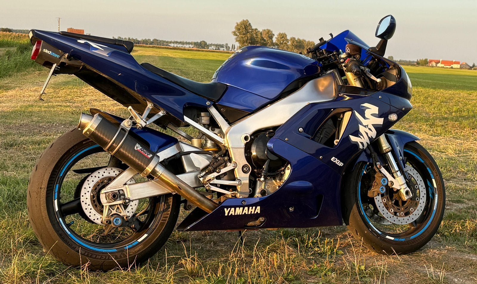 Yamaha R1 1998 RN01, 998 cm³, Occasion, Plus de 35 kW, Super Sport