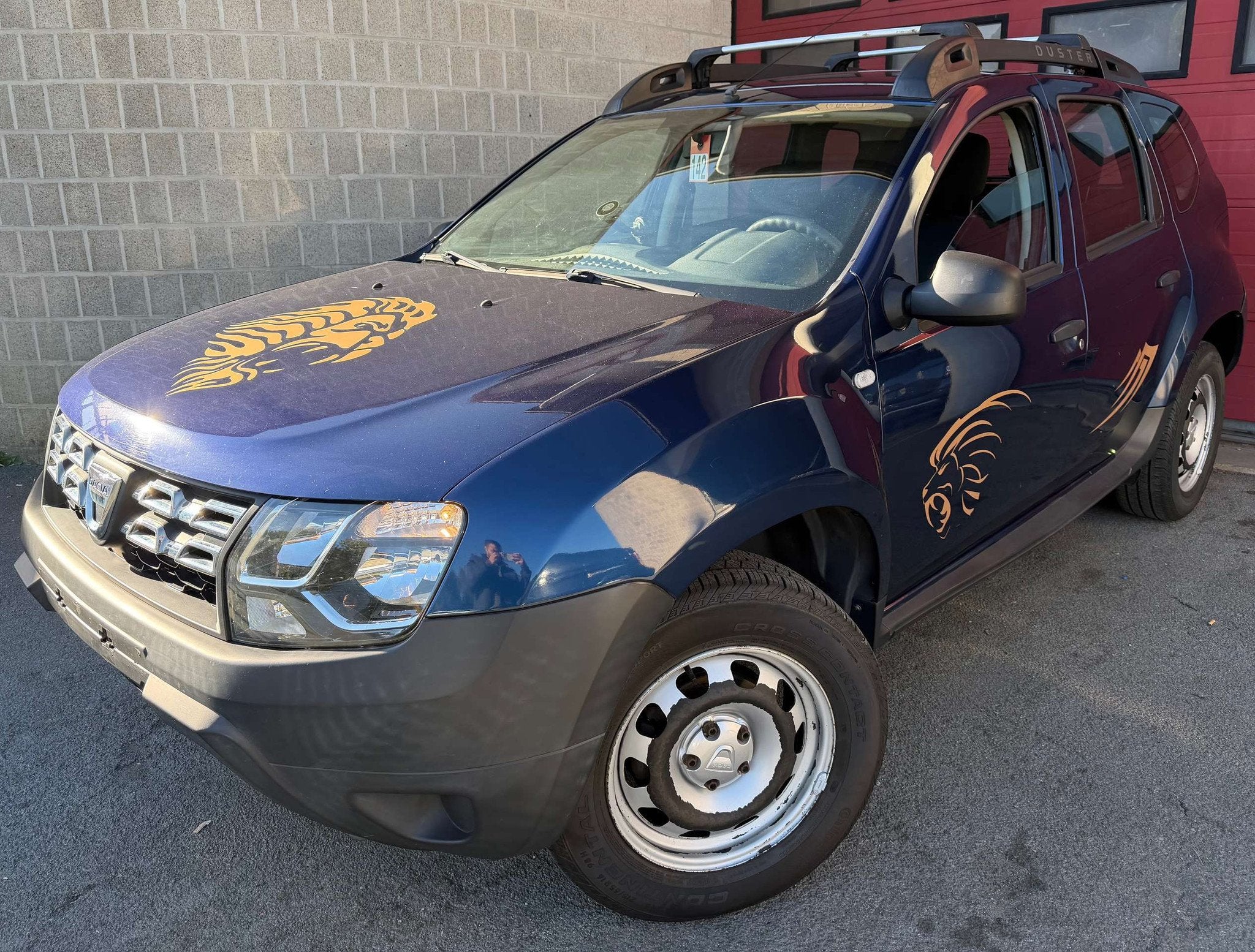 Dacia Duster 1.6i 4x2 Anniversary 2 + CLIM + CAR-PASS, Autos, Achat, Euro 6, Entreprise, Duster