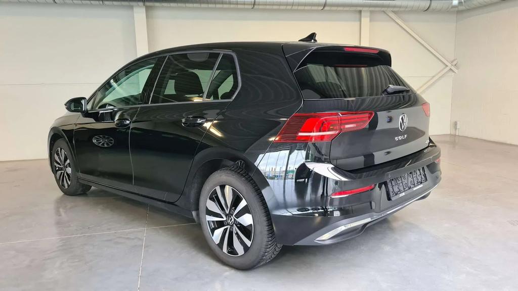 Volkswagen Golf Golf 1.5 eTSI automaat - Navi - LED - ACC -, Auto's, Volkswagen, Automaat, Stof, Zwart, 4 cilinders