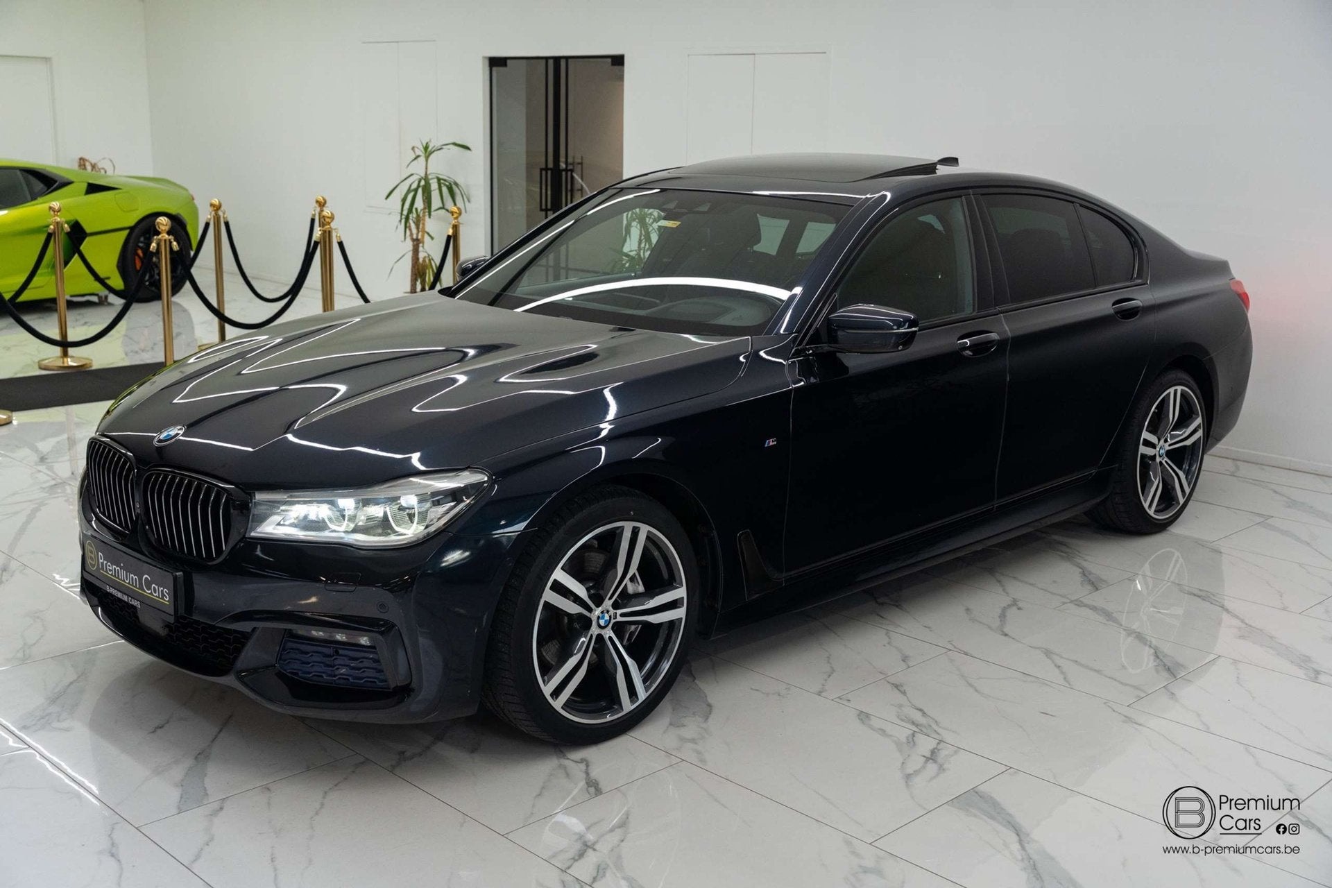 BMW 740 d Carbon Core! ACC! H&K! Sfeer! Memory! 360!, Autos, 139 g/km, https://public.car-pass.be/vhr/b2ce360f-979a-4ebe-92d1-119e8945c6cc