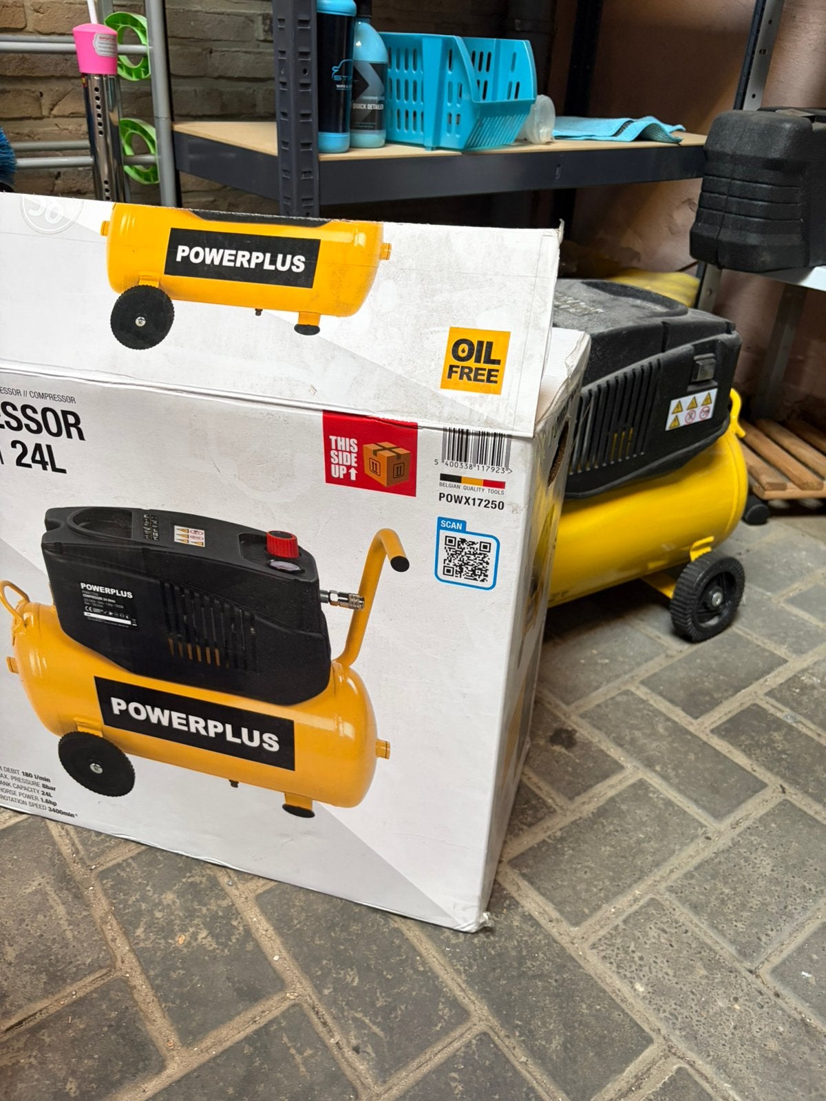 Compressor, Ophalen, Zo goed als nieuw