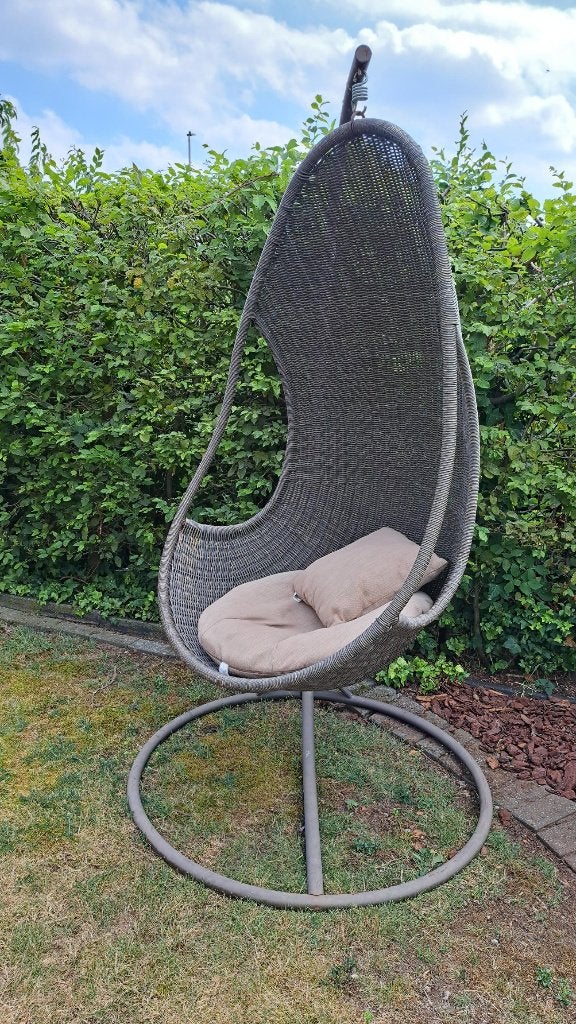 hangstoel ei (rotan) met kussens, Tuin en Terras, Ophalen, Zo goed als nieuw, Rotan